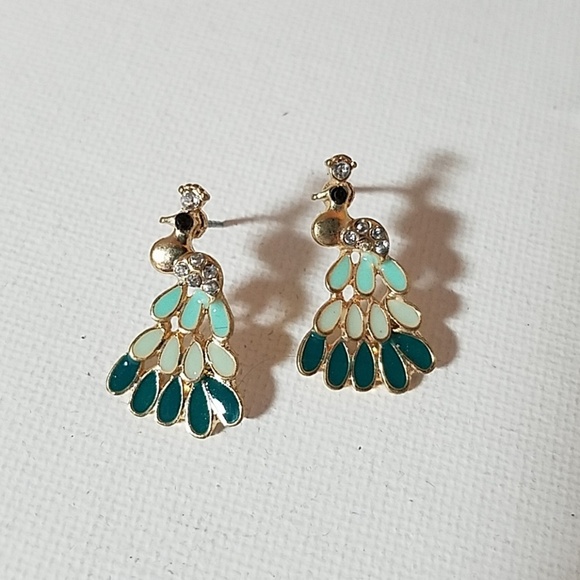 Teals Peacock Rhinestone & Gold Tone - Picture 1 of 1
